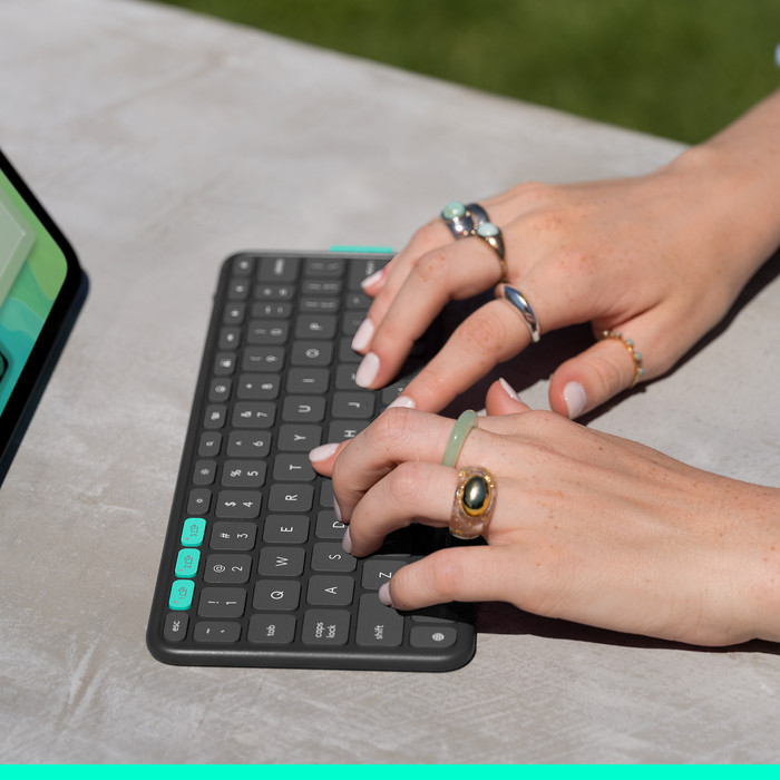 Logitech Flip Folio iPad Pro (2024)/iPad Air (2025) 11 inches Keyboard Cover QWERTY product in use