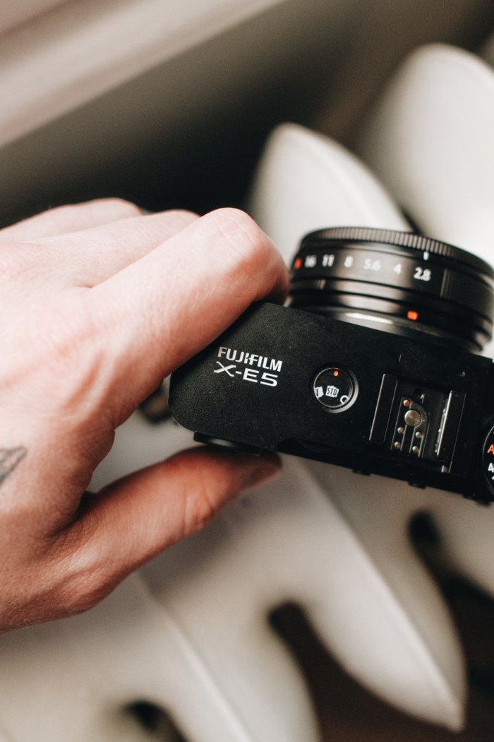 Fujifilm X-E5 Black + 23mm f/2.8 product in use