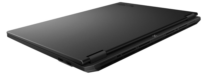 ASUS TUF Gaming A18 FA808UP-S8072W bovenkant