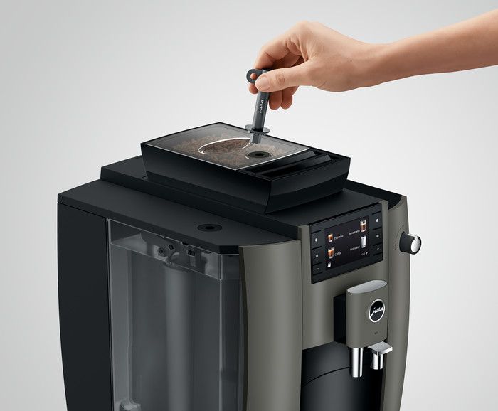 JURA W4 Dark Inox (EA) detail