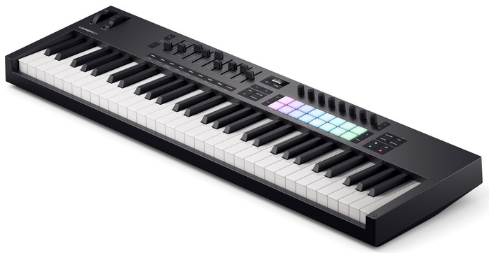 Novation Launchkey 61 Zwart rechterkant