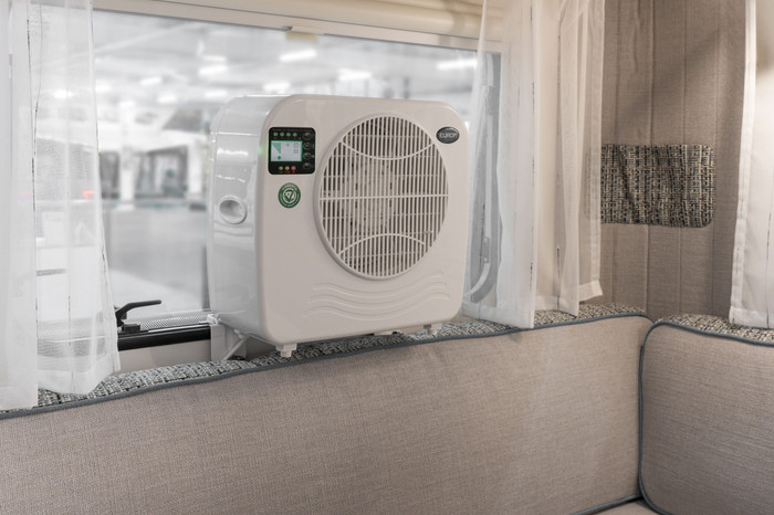 Eurom  AC3201 E Caravan Airco product in gebruik
