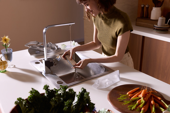 Roborock Qrevo Edge 5V1 White product in use