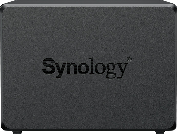 Synology DS1525+ linkerkant