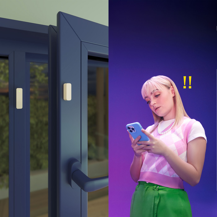 WiZ Contact Sensor 2-pack product in use