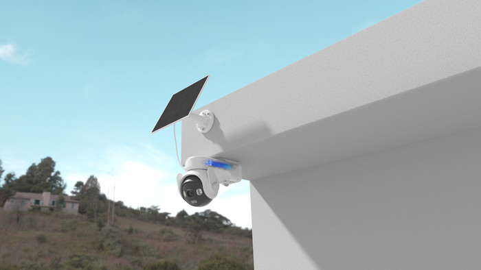 Imou Always On Video Solar Kit product in use