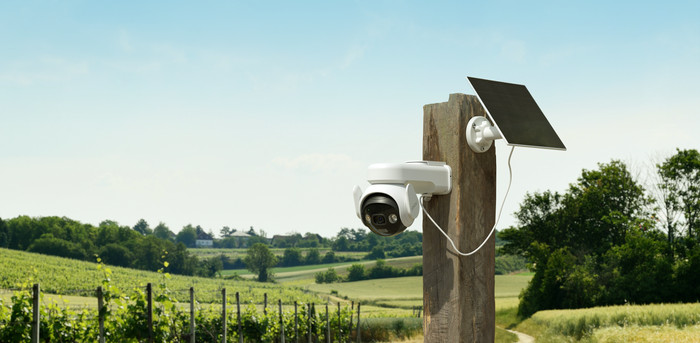 Imou Always On Video Solar Kit product in use