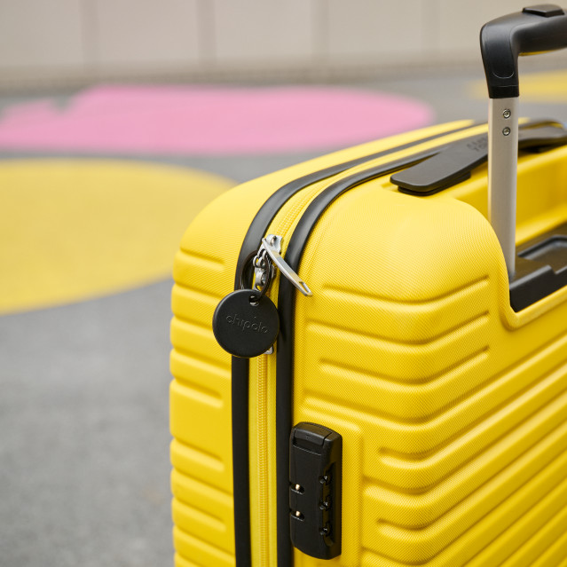 Chipolo POP zwart product in gebruik