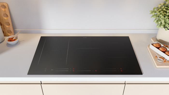 ETNA KIF5580ZT product in use