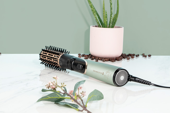 Remington Botanical AS5860 product in gebruik