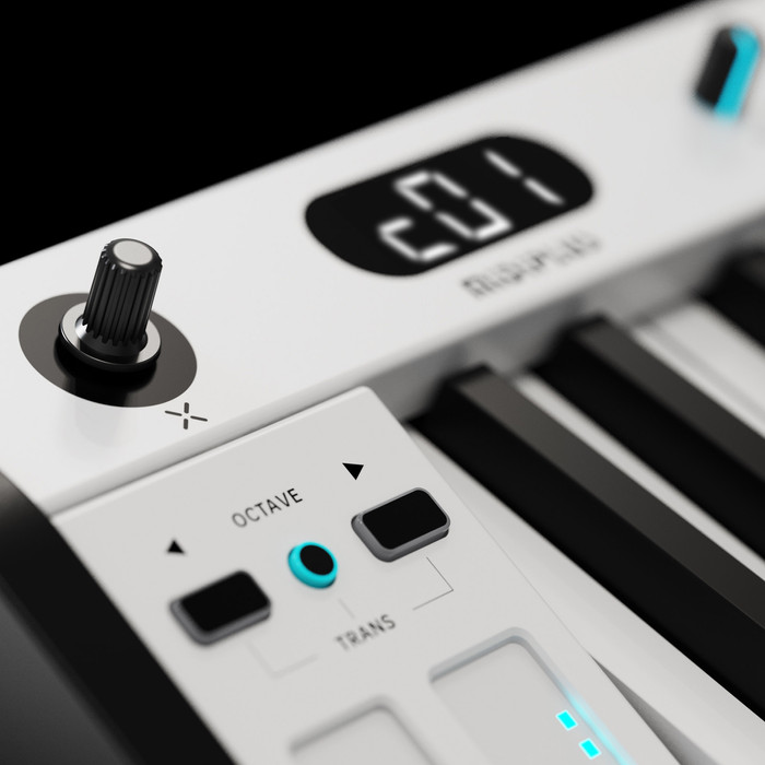 MIDIPLUS X4 III Tracktion Edition White detail