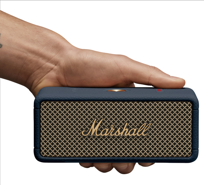 Marshall Emberton III Speaker BT Midnight Blue product in use