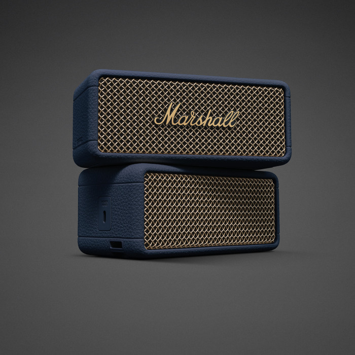 Marshall Emberton III Speaker BT Midnight Blue product in use