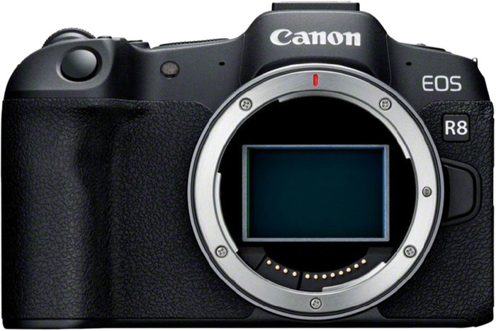 Canon EOS R8 + RF 24-105mm f/4-7.1 IS STM front