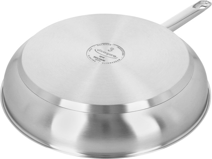 Demeyere Resto 3 Frying Pan 32cm bottom