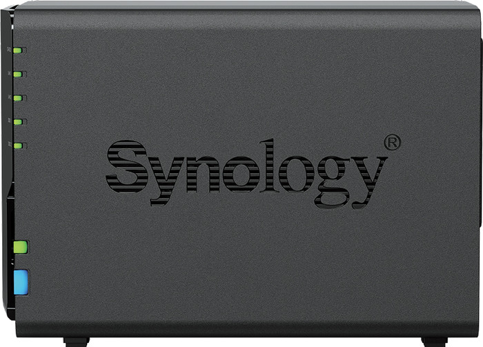 Synology DS225+ left side