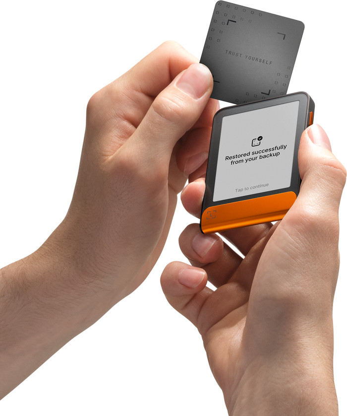 Ledger Flex Orange including Recovery Key product in use