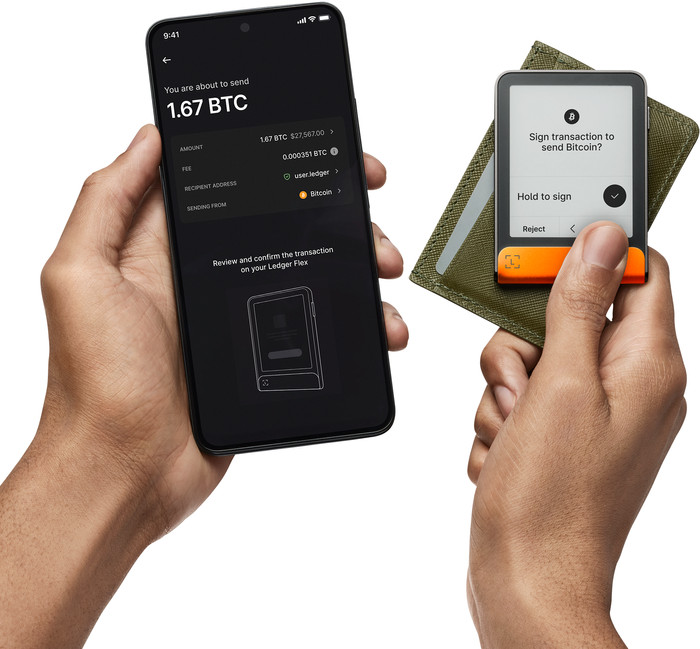 Ledger Flex Orange including Recovery Key product in use
