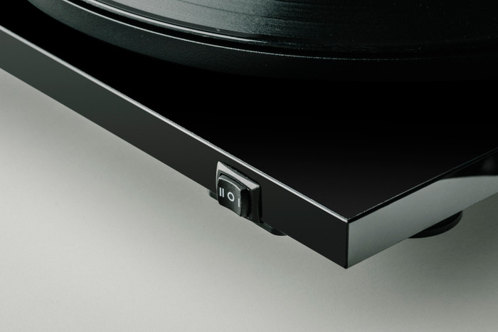 Pro-Ject E1.2 Zwart product in gebruik