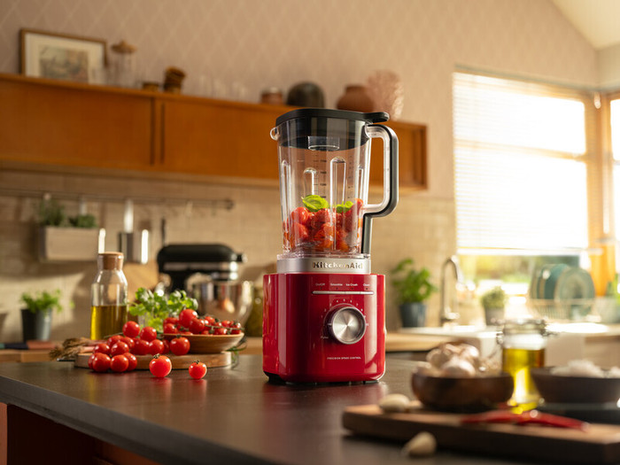 KitchenAid Pure Power 5KSB2073EER Keizerrood product in gebruik