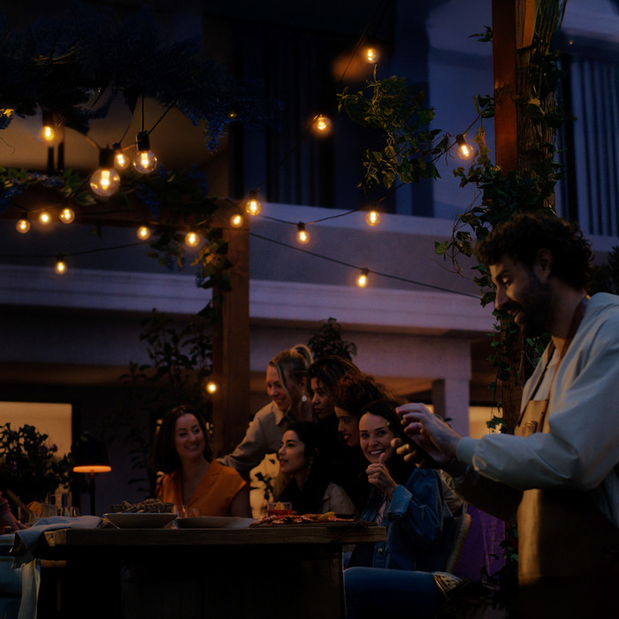 Philips Hue Festavia Globe Light Strip - 7m - 10 Lights - Expansion product in use