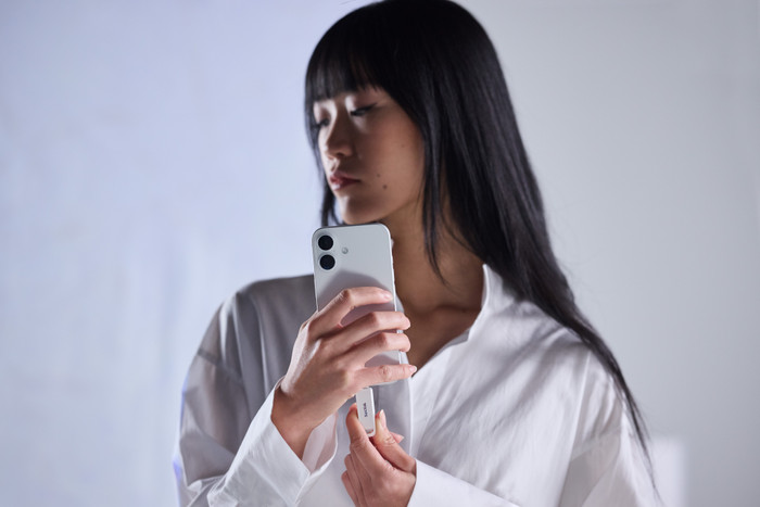 SanDisk Phone Drive USB-C 256GB Arctic White product in gebruik