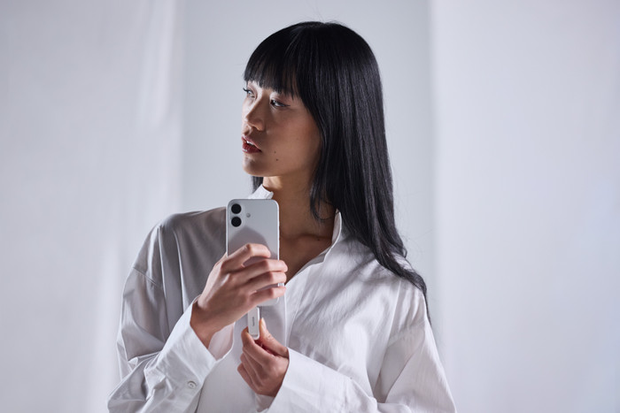 SanDisk Phone Drive USB-C 1TB Arctic White product in gebruik