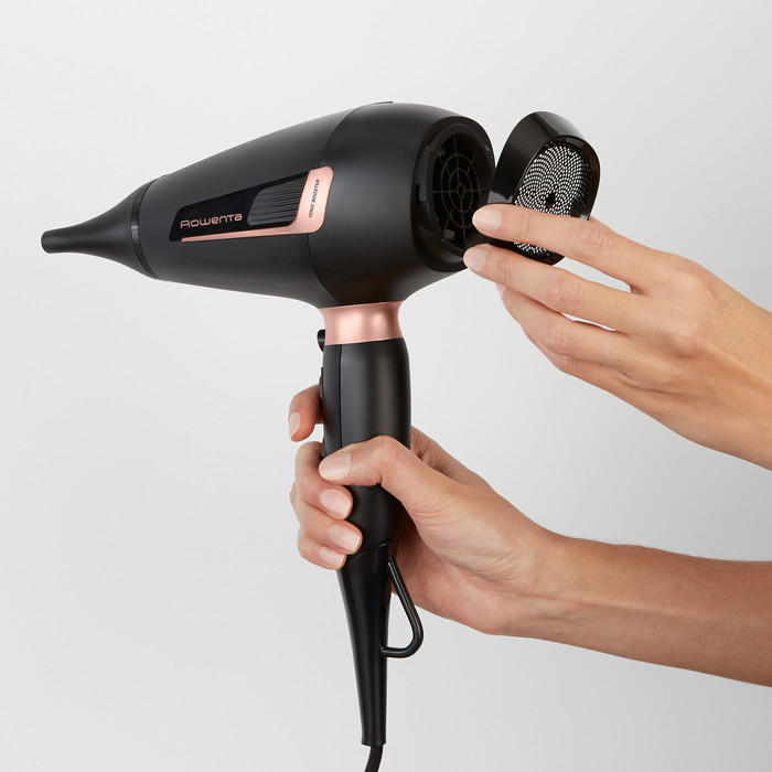 Rowenta Pro Expert AC CV8830F0 product in gebruik