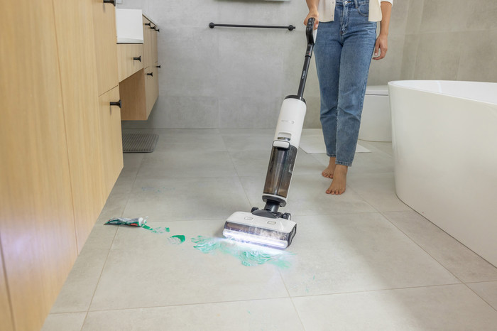 Tineco Floor One S7 Steam Plus product in gebruik