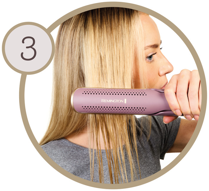 Remington AIRvive 2-in-1 Air Styler AS8930 product in use