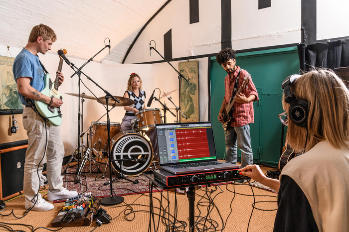 Focusrite Scarlett4 18i20 product in gebruik