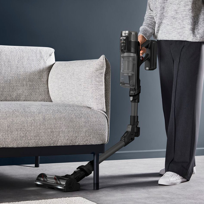 Rowenta X-Force Flex 12.60 Neo RH9L55 product in use