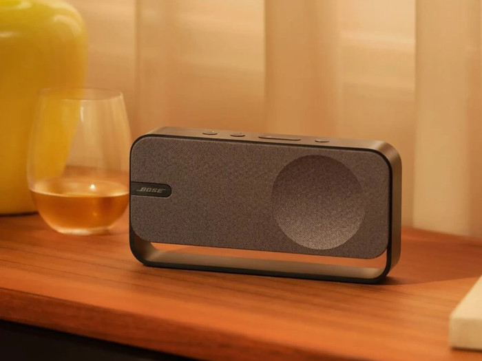 Bose SoundLink Home Speaker Grijs product in gebruik