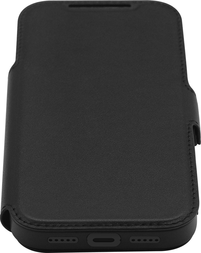 BlueBuilt Apple iPhone 17 Pro Book Case Leather Black + BlueBuilt iPhone 17 Pro Screen Protector Glass bottom