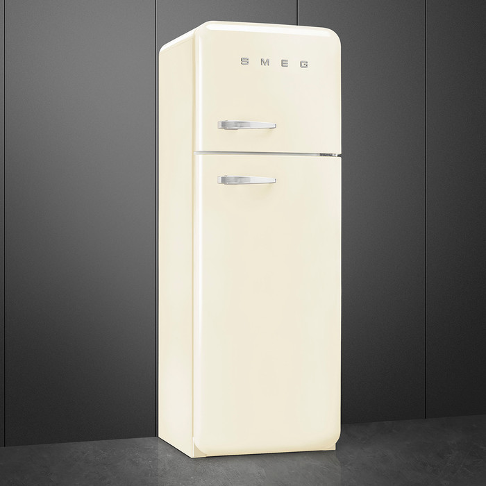 SMEG FAB30RCR6 linkerkant