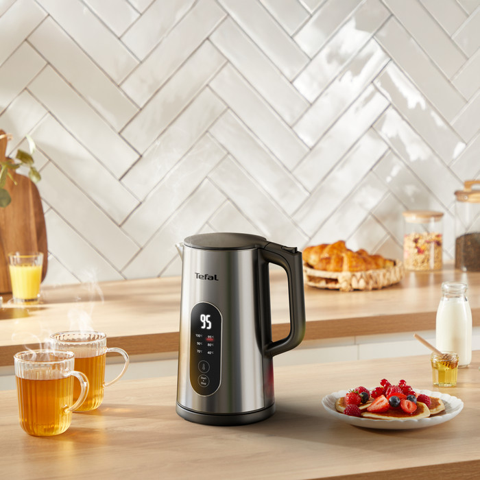 Tefal Selection KI871D 1.7L product in gebruik