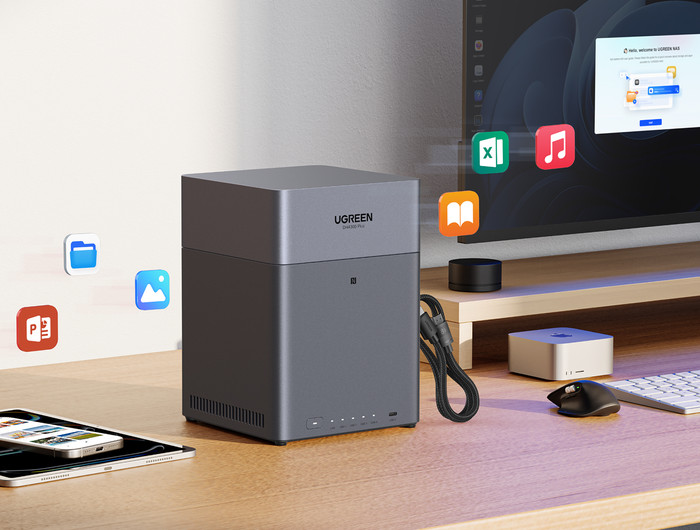 UGREEN NASync DH4300 Plus product in gebruik