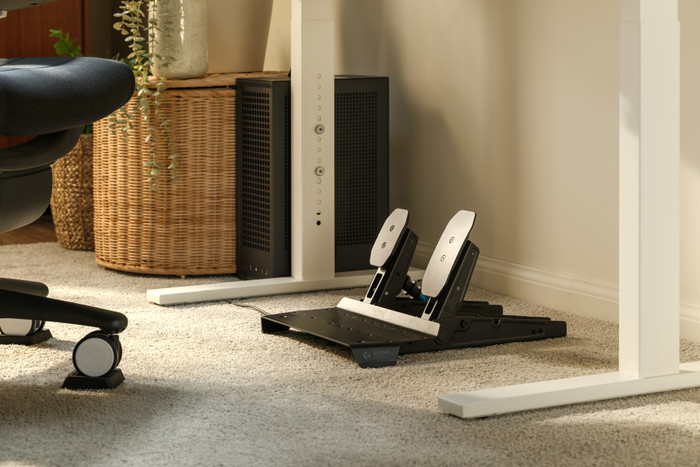 Logitech G RS50 Systeem Xbox & PC + RS pedalen product in gebruik