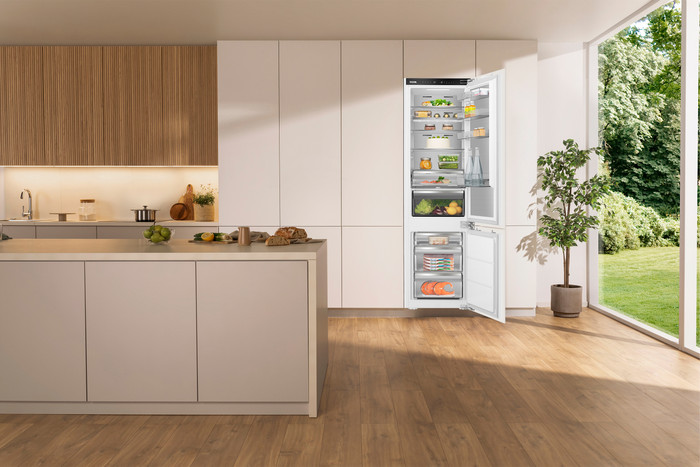 ETNA KCD9194CNF product in use