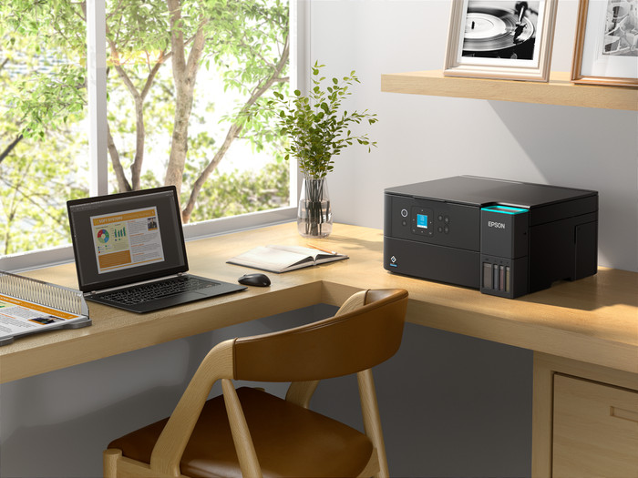 Epson EcoTank ET-2950 + 1 set extra inktflesjes product in gebruik