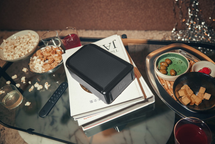 JBL Bar 1300 M2 Zwart product in gebruik