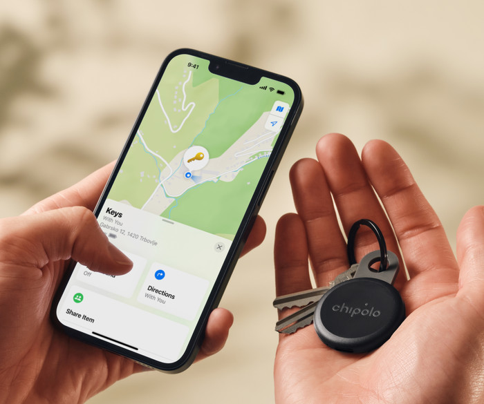 Chipolo LOOP 4-Pack Zwart product in gebruik