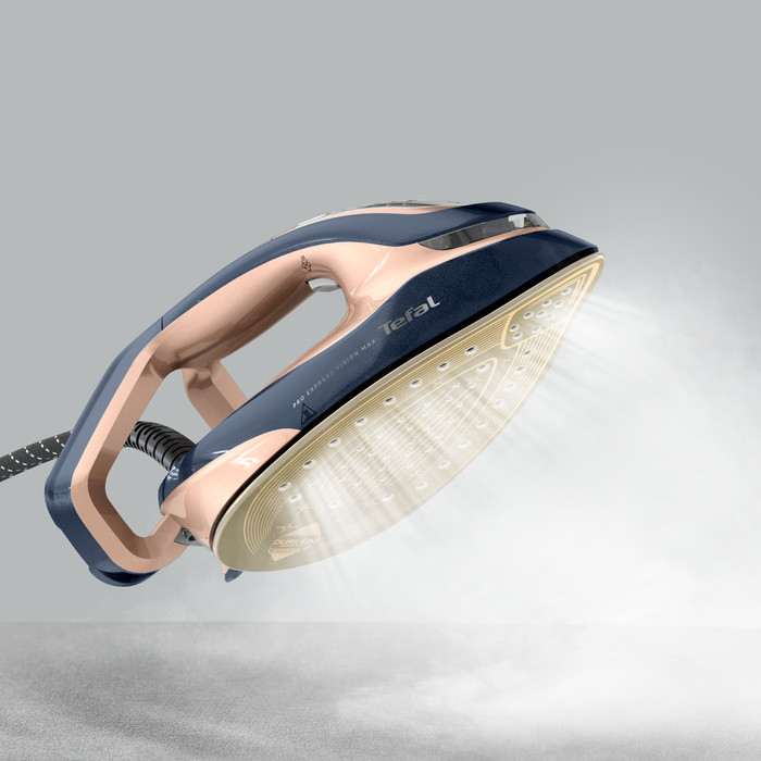 Tefal Pro Express Vision Max GV9910 product in gebruik