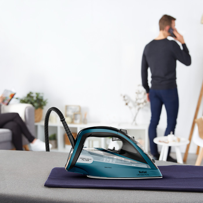 Tefal Ultimate Pure FV9851 product in gebruik