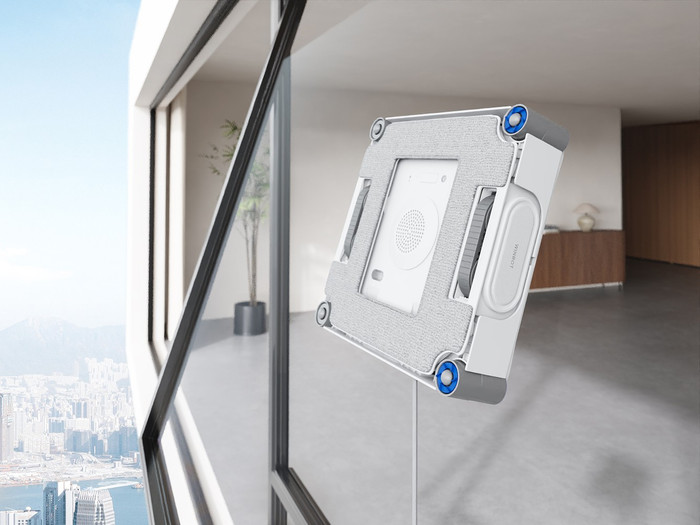 Ecovacs WINBOT W2S OMNI product in gebruik