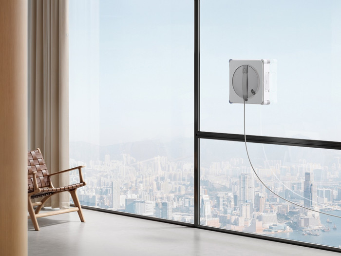 Ecovacs WINBOT W2S product in gebruik