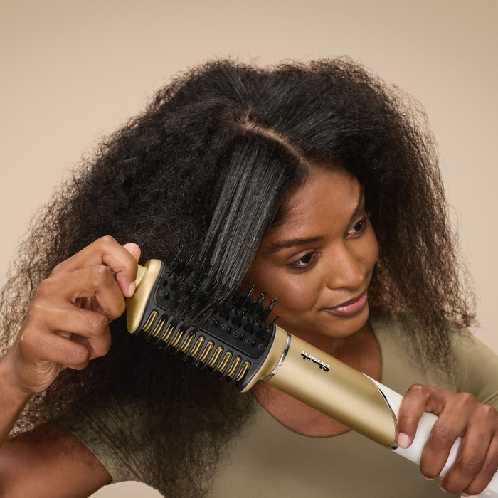 Shark Glam 4-in-1 HD6041SEU product in gebruik