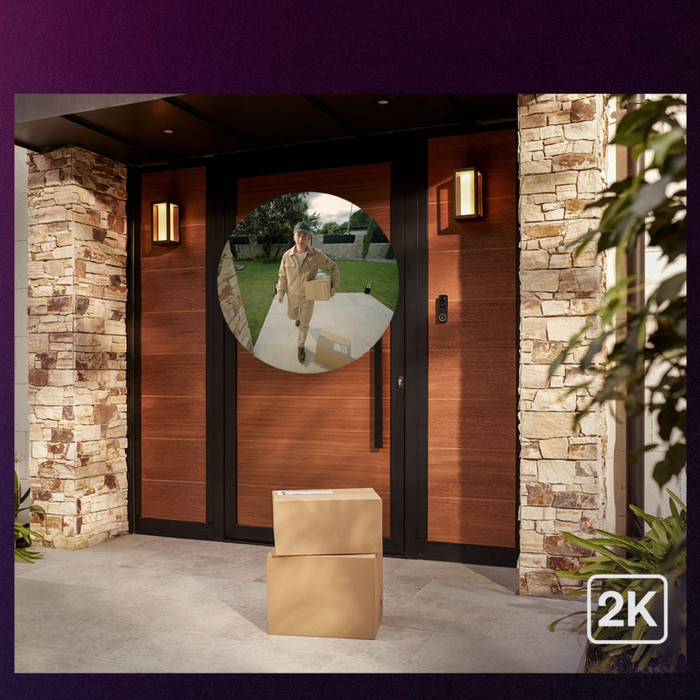 Hue Secure Bedrade Videodeurbel + Chime product in gebruik