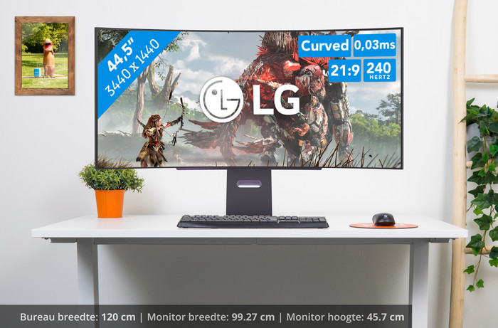 LG UltraGear OLED 45GX900A-B visual Coolblue 1