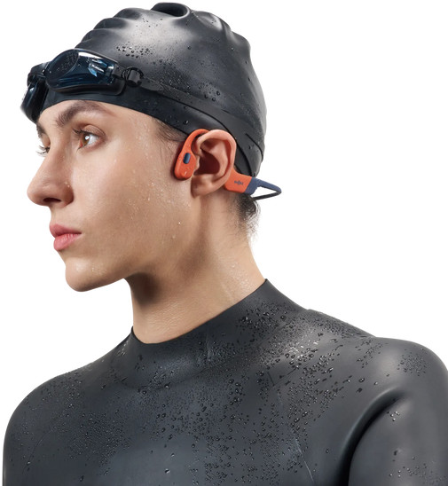 Shokz OpenSwim Pro USB-C Rood product in gebruik